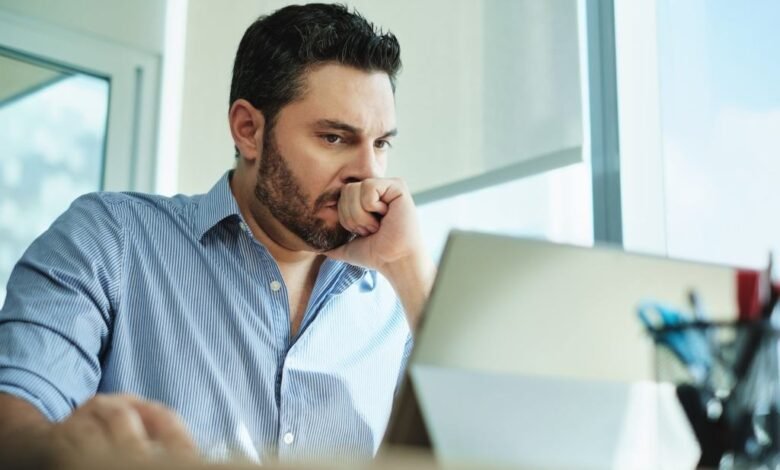 Esta señal de alerta en el lugar de trabajo revela que está atrapado en un trabajo sin futuro. Esta señal de alerta en el lugar de trabajo revela que está atrapado en un trabajo sin futuro.