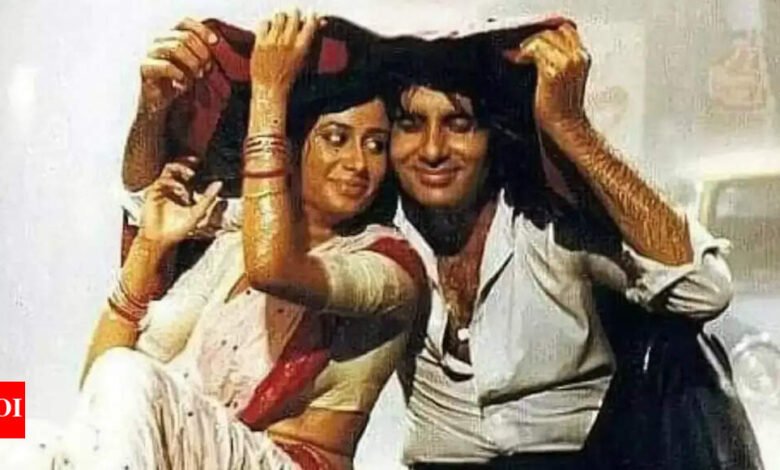 Sobre Amitabh Bachchan diciendo que Smita Patil se sentía incómoda interpretando ‘Aaj Rapat’ de ‘Namak Halal’: ‘No reflejaba…’ | noticias de películas hindi Sobre Amitabh Bachchan diciendo que Smita Patil se sentía incómoda interpretando ‘Aaj Rapat’ de ‘Namak Halal’: ‘No reflejaba…’ | noticias de películas hindi