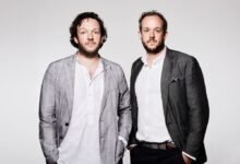 Los hermanos iniciaron un negocio con ventas anuales de más de 100 millones de dólares.