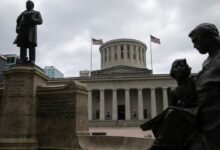 El presupuesto de Ohio podría conducir a más cirugías genitales forzadas en bebés intersexuales