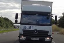 Lewis Access lanza una nueva flota de camiones HGV para agilizar la entrega directa de torres de andamios en todo el Reino Unido
