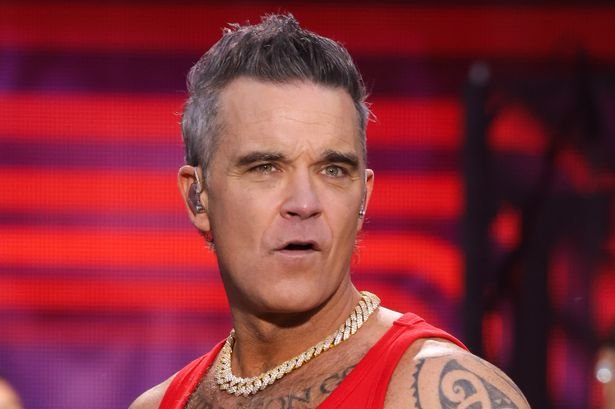 Robi Williams emitió disculpas por verse obligado a cancelar el gran evento en ansiedad por terrorismo