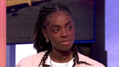 “‘Cat Burns’ de Celebrity Betrayers reprograma su gira por preocupaciones sobre el ‘bienestar mental'”. “‘Cat Burns’ de Celebrity Betrayers reprograma su gira por preocupaciones sobre el ‘bienestar mental'”.