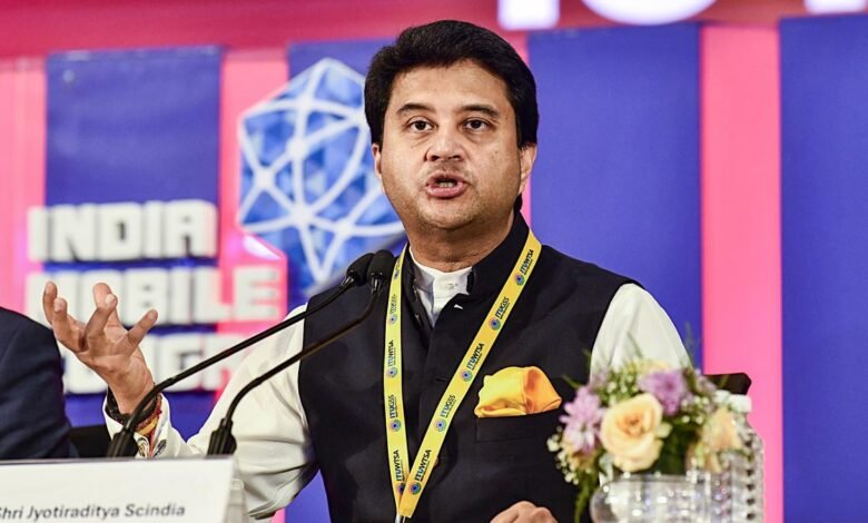 IMC 2025: Más allá del 5G, las ambiciones de la India se extienden a las comunicaciones por satélite 6G, afirma Jyotiraditya Scindia.