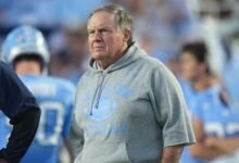 Según los informes, el entrenador de CB de Bill Belichick en la UNC ha sido suspendido por presuntas violaciones de las reglas de la NCAA