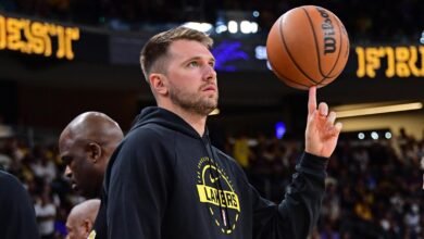 Redick de los Lakers entusiasmado con la ‘Mejor versión’ del entrenador Luka Doncic después del entrenamiento fuera de temporada