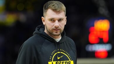 Según los informes, Luka Doncic dirigió la actividad de formación de equipos de los Lakers en Porsche Driving Experience.