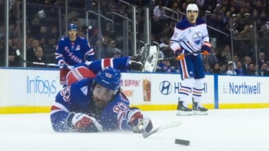 Los Rangers hacen historia en la NHL después de ser eliminados en los primeros tres partidos en casa de la temporada 2025-26