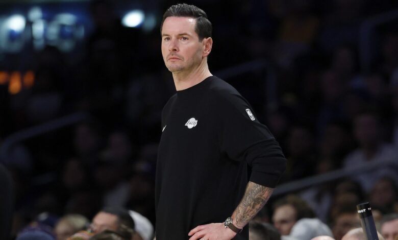 JJ Redick elogia el ‘tejido cerebral conectivo’ de los Warriors, los Lakers ‘aún no lo tienen’ JJ Redick elogia el ‘tejido cerebral conectivo’ de los Warriors, los Lakers ‘aún no lo tienen’