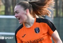 Glasgow eliminó a Koge con dos goles tardíos y clasificó a la Copa Europa