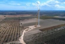 Últimas turbinas instaladas en el parque eólico de Puglia de SSE