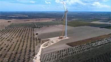 Últimas turbinas instaladas en el parque eólico de Puglia de SSE