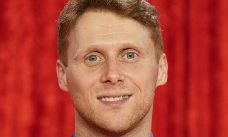 Jamie Borethwick ha sido visto por primera vez desde Estenders X en The Estenders X