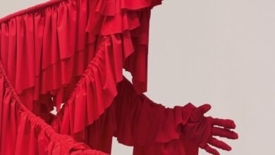 El arte de Richard Malone para Erotic Review es indecentemente glamoroso