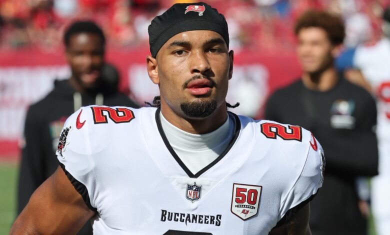 Se espera que Emeka Egbuka quede fuera de juego por una lesión en el tendón de la corva en el partido Bucs vs. Lions Se espera que Emeka Egbuka quede fuera de juego por una lesión en el tendón de la corva en el partido Bucs vs. Lions