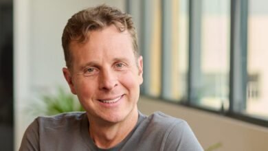 El vicepresidente de Amazon está contratando y promocionando en función del uso de la IA El vicepresidente de Amazon está contratando y promocionando en función del uso de la IA