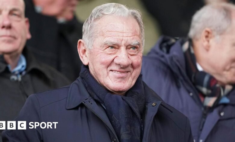 MILAN MANDARIC: El ex Portsmouth, Leicester City y el cuarto propietario de Sheffield murieron a la edad de 87 años