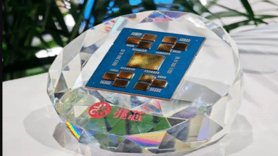 Zhaoxin de China acaba de revelar una enorme CPU de 96 núcleos que se parece mucho a los monstruosos chips EPYC de AMD