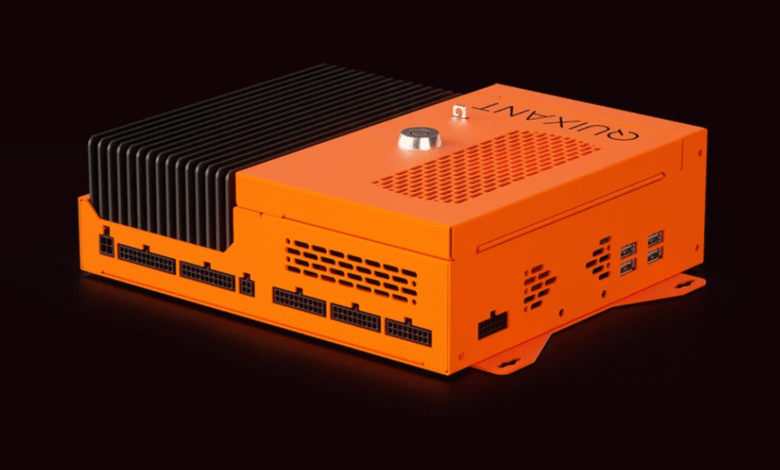 La estación de trabajo silenciosa de Quixant, mini PC, los puertos locos, la potencia Ryzen Pro 8000 y la seguridad lista para arcade en un pequeño chasis