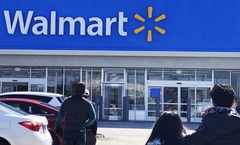 Walmart y OpenAI se unen para crear la herramienta de compras ChatGPT Walmart y OpenAI se unen para crear la herramienta de compras ChatGPT