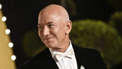 Bezos dice que la “burbuja industrial” en la IA podría beneficiar a la sociedad