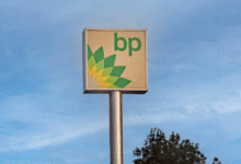 BP espera mayores volúmenes y márgenes de refinación intertrimestral