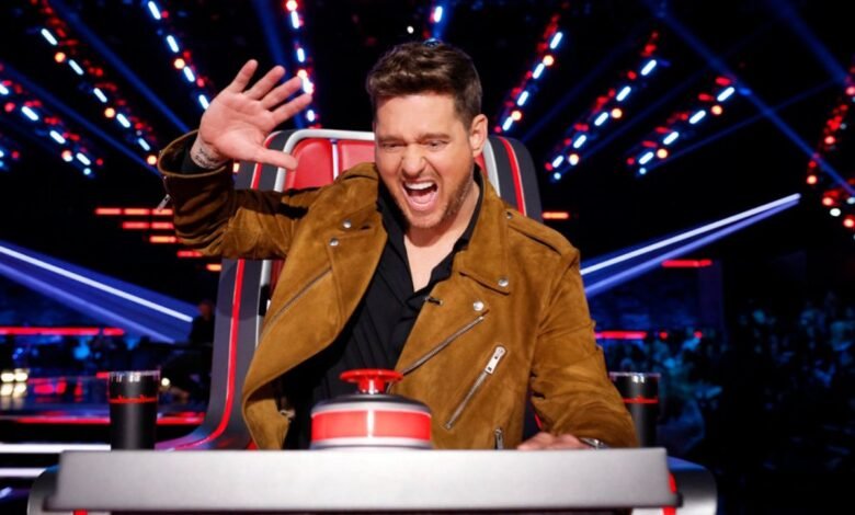 Michael Bubbly se convirtió en el primer entrenador de Voice en romper su silla y no puedo obtener su respuesta