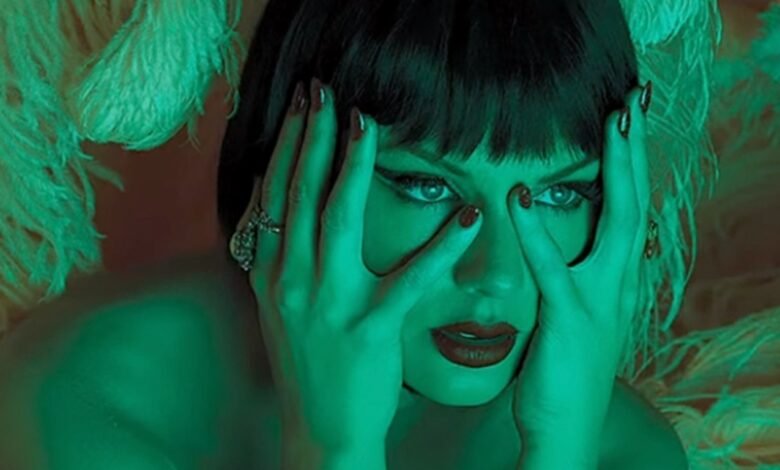 ¿Cómo Taylor Swift ‘me hace hacer y abrir los ojos?’ ¿Significa?