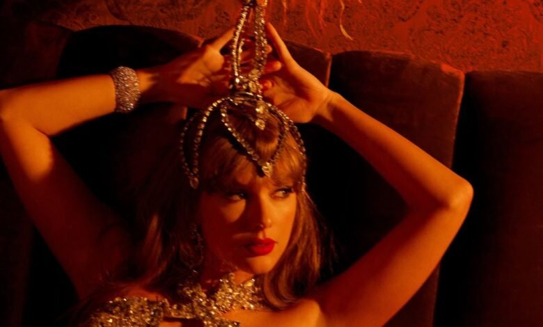 Taylor Swift lanzó el 12º álbum The Life of a Shogarl