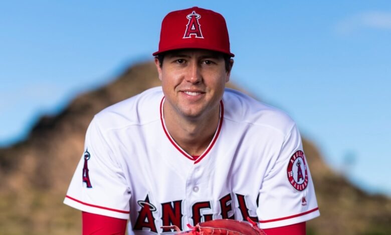 La familia de Tyler Skaggs culpa a los Angelinos de Los Ángeles por la muerte del lanzador La familia de Tyler Skaggs culpa a los Angelinos de Los Ángeles por la muerte del lanzador