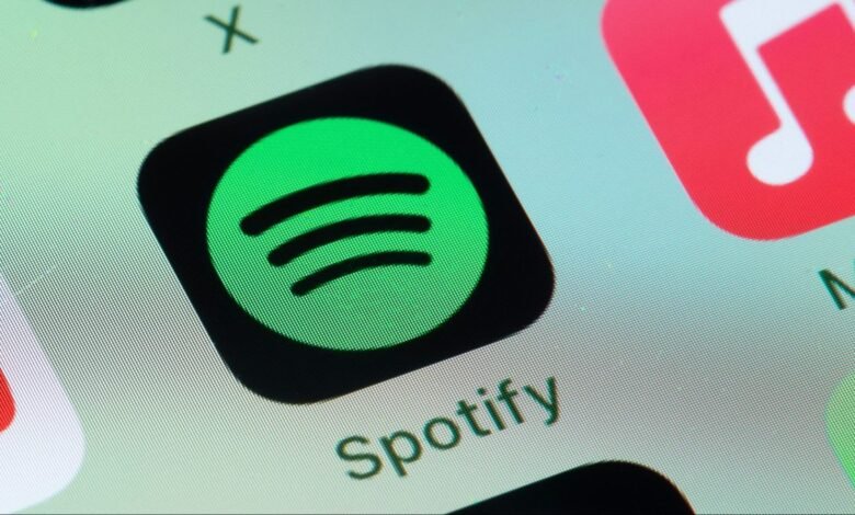 Spotify fue descubierto trabajando en una función ‘SongDNA’ que muestra a las personas detrás de tu música favorita Spotify fue descubierto trabajando en una función ‘SongDNA’ que muestra a las personas detrás de tu música favorita