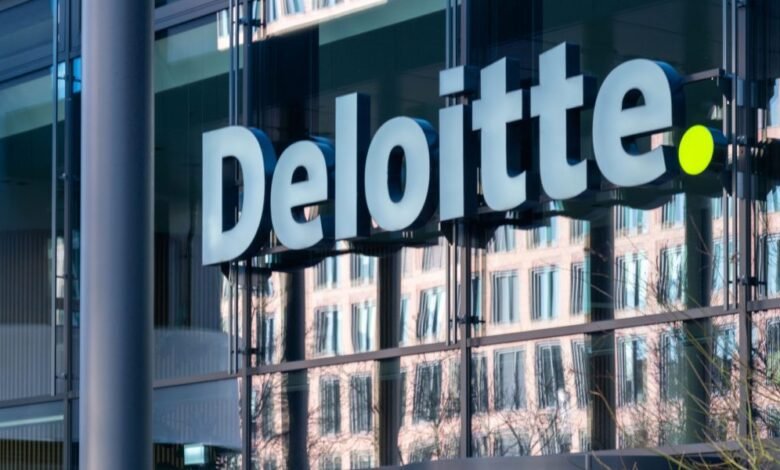 Deloitte fue descubierta utilizando IA en un informe de 290.000 dólares para ayudar al gobierno australiano a tomar medidas enérgicas contra la asistencia social después de que un investigador señalara alucinaciones.