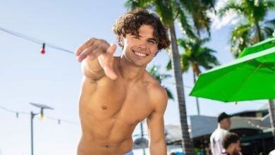 Nick Vansteinberg de Love Island se sincera sobre la fama de la noche a la mañana (más o menos).