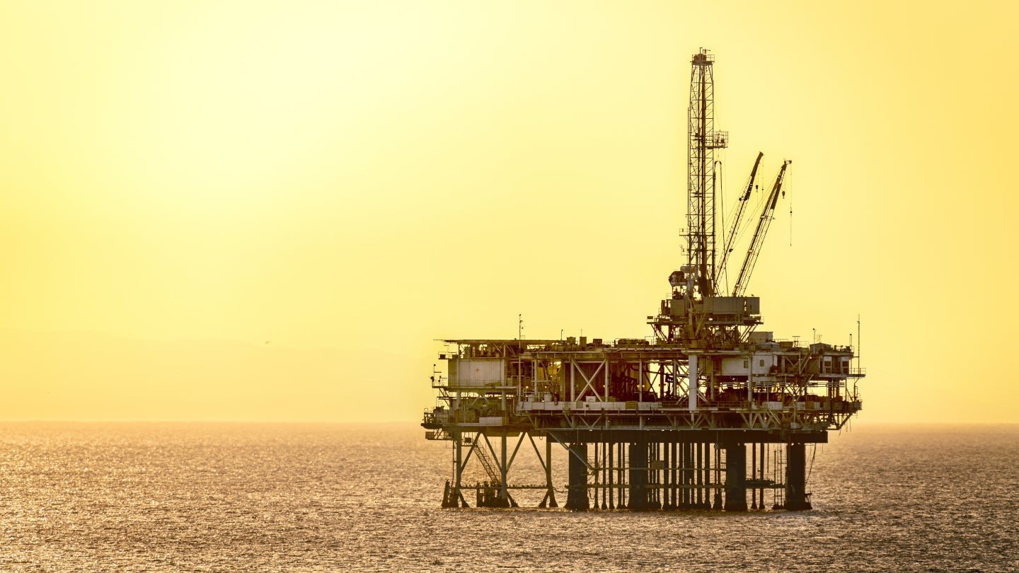 Offshore-shutterstock_2100269278.jpg