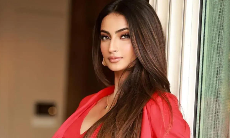 Feather Tiwari disfrutó del pre -weekend de cumpleaños con la madre Shweta Tiwari en Lonwala