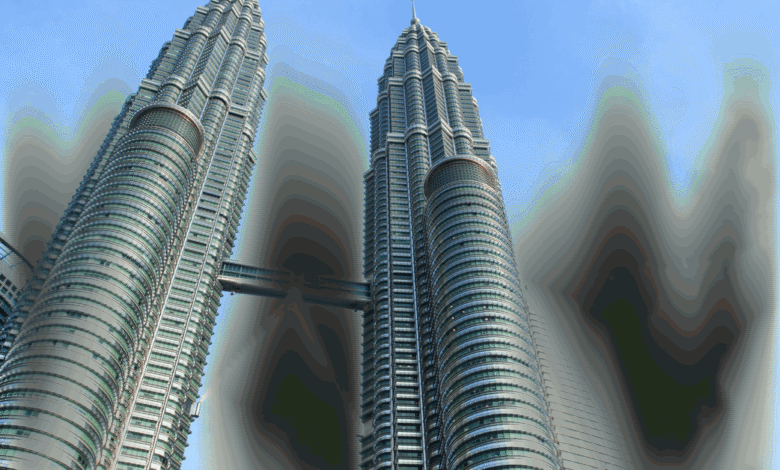 Petronas, UMT lanzó el Centro de Energía Renovable costera.