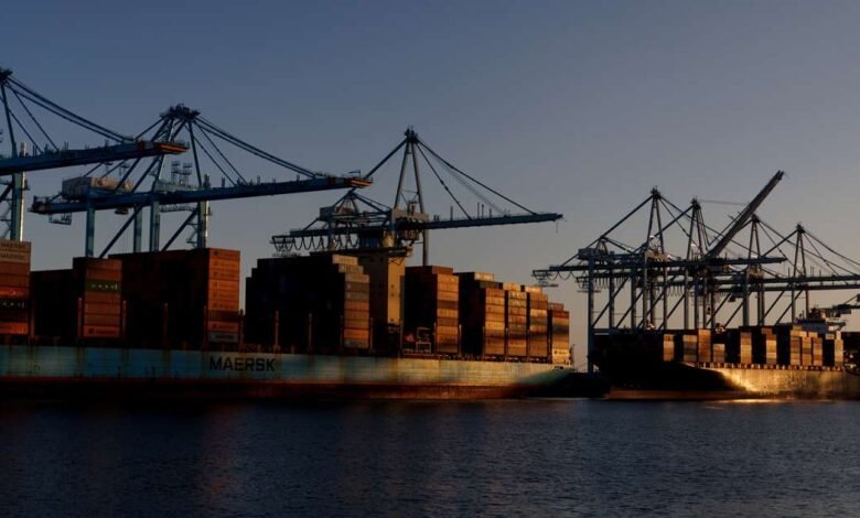 El puerto de Los Ángeles experimenta una caída de las importaciones en septiembre El puerto de Los Ángeles experimenta una caída de las importaciones en septiembre