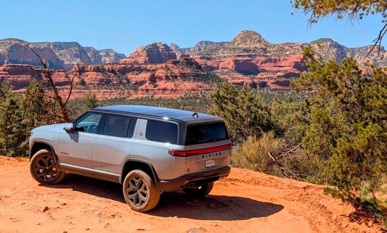 Las ventas de Rivian subieron un 32% en el tercer trimestre, revisa la orientación 2025 hacia abajo