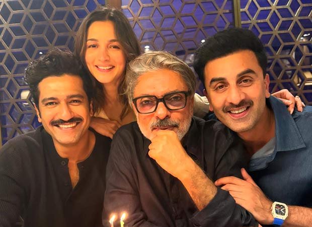 Exclusivo: Ranbir Kapoor, Vicky Kaushal y Alia Bhatt se reunieron recientemente con Sanjay Leela Vonsali para discutir el clímax del amor y la guerra; Sicilia cerró Grand Schiduel de 45 días: Bollywood News