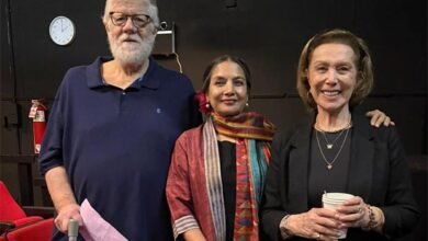 Shabana Azmi se convirtió en el primer actor indio que fue invitado a administrar una clase magistral de actuación en el Instituto de Teatro y Cine de Lee Stressburg en Nueva York: Bollywood News