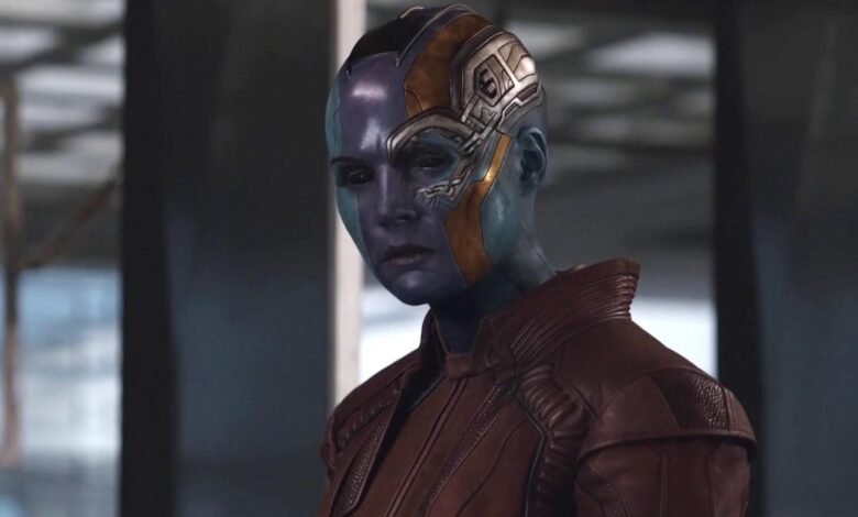 Karen Gillan recuerda haberse afeitado la cabeza para interpretar a Nebula en Guardianes de la Galaxia. Karen Gillan recuerda haberse afeitado la cabeza para interpretar a Nebula en Guardianes de la Galaxia.