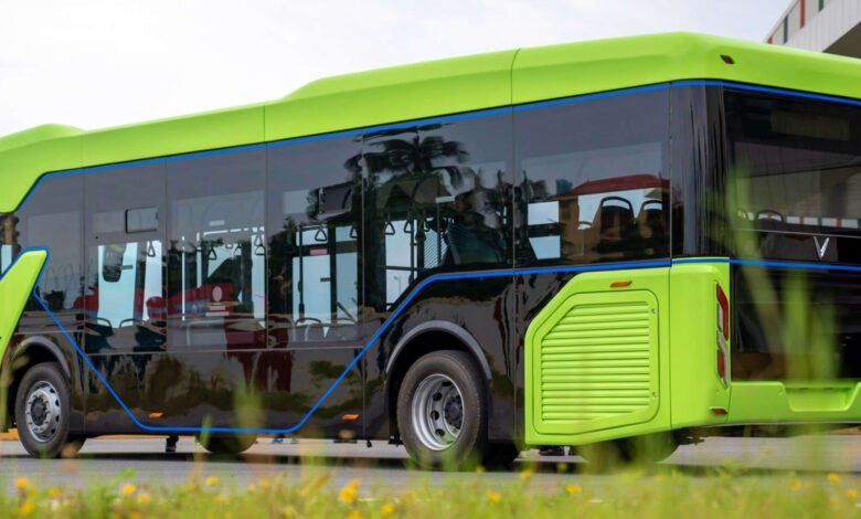 Vinfast electrifica el mercado europeo de autobuses con doble debut en Busworld