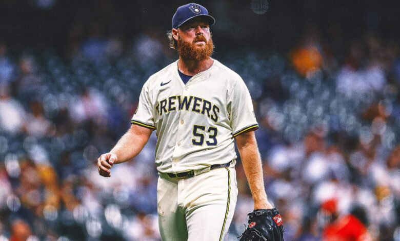 Brandon Woodruff no está en una lista de NLDS; No sé la fecha de retorno