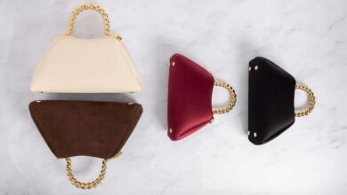 Mary Katrantzou elige a Géraldine Guyot para diseñar la colección de bolsos de Bvlgari
