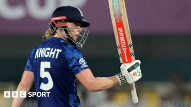 Resultados de la Copa de Cricket 2025: HEATHER KNIGHT guía a Inglaterra hacia una victoria poco convincente sobre Bangladesh