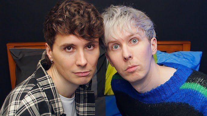 Se revelan los mejores (y más divertidos) comentarios de YouTube sobre la relación de Dan y Phil Se revelan los mejores (y más divertidos) comentarios de YouTube sobre la relación de Dan y Phil