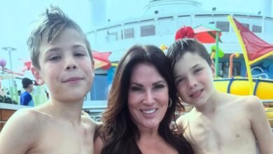 Emily Simpson, de RHOC-by 10 años, ‘puede caer en discapacidad’ aclarando