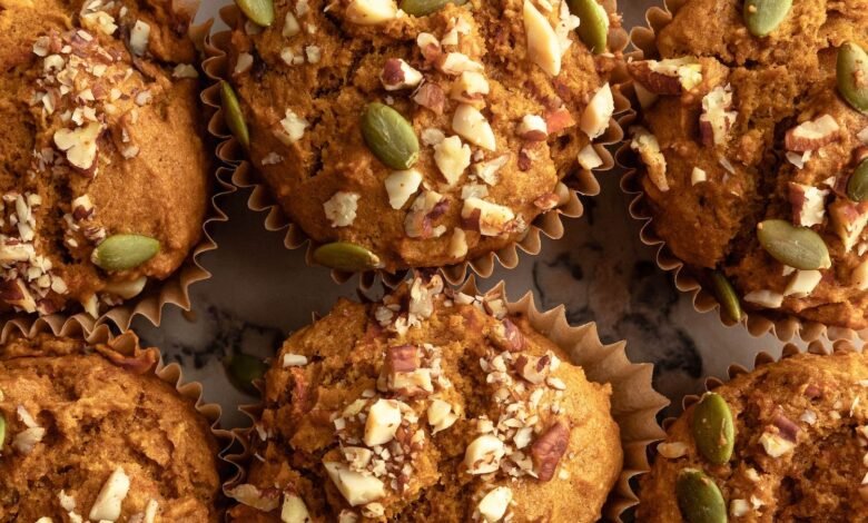 Muffins de calabaza y gloria de la mañana (un reconfortante desayuno de otoño) Muffins de calabaza y gloria de la mañana (un reconfortante desayuno de otoño)