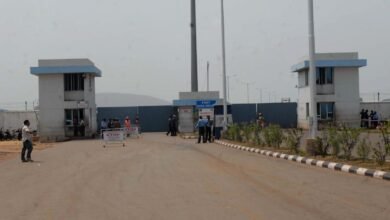 Adani para configurar la unidad de molienda de cemento en el puerto de Gangavaram