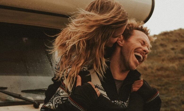 Lo cursi que haces cuando estás enamorado (según tu tipo Myers-Briggs)